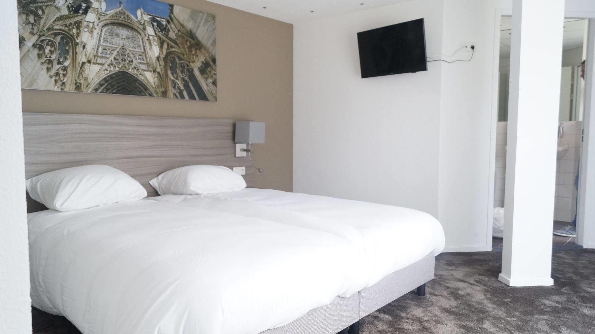 Fletcher Kloosterhotel Willibrordhaeghe Deurne Extérieur photo