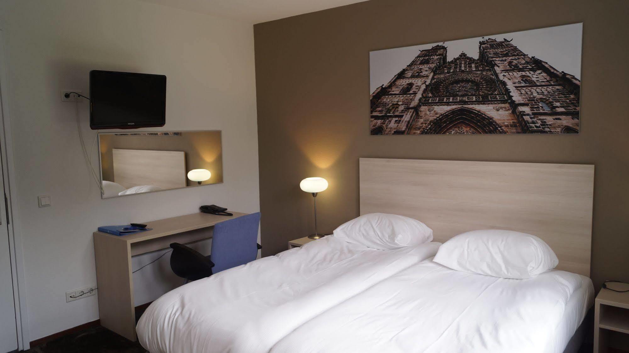 Fletcher Kloosterhotel Willibrordhaeghe Deurne Extérieur photo